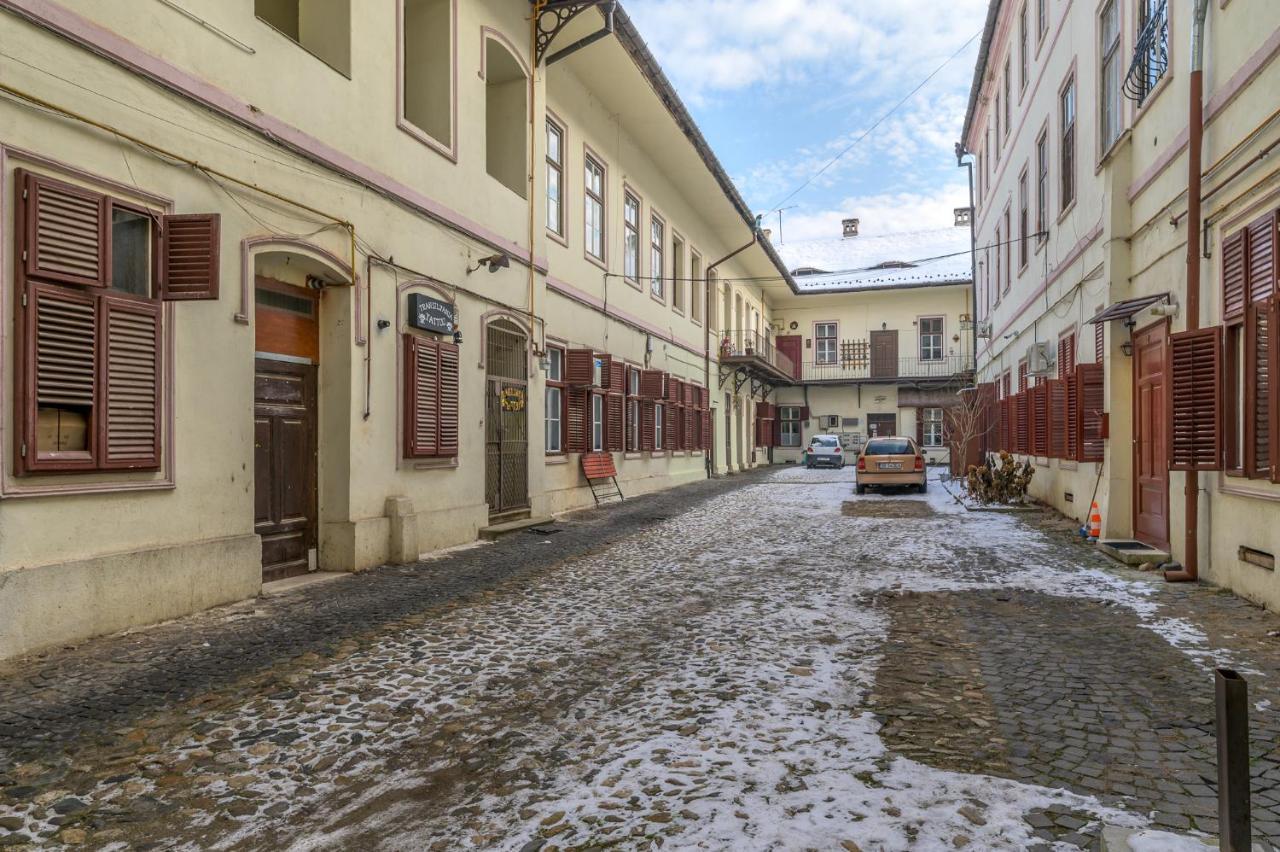Apartment Queen Сибиу Екстериор снимка